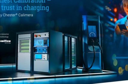 Präzise und konforme Kalibrierung von EV-Ladestationen leicht (Foto: comemso electronics GmbH)