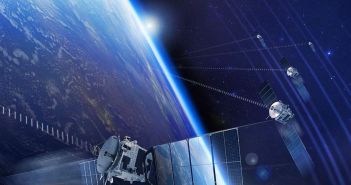 Raytheon und AWS intensivieren Cloud-KI-Kooperation für Satellitenmissionen in (Foto: RTX Raytheon)
