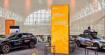 Stellantis präsentiert zwei autonome Living Lab Demonstrationsfahrzeuge in (Foto: Stellantis)